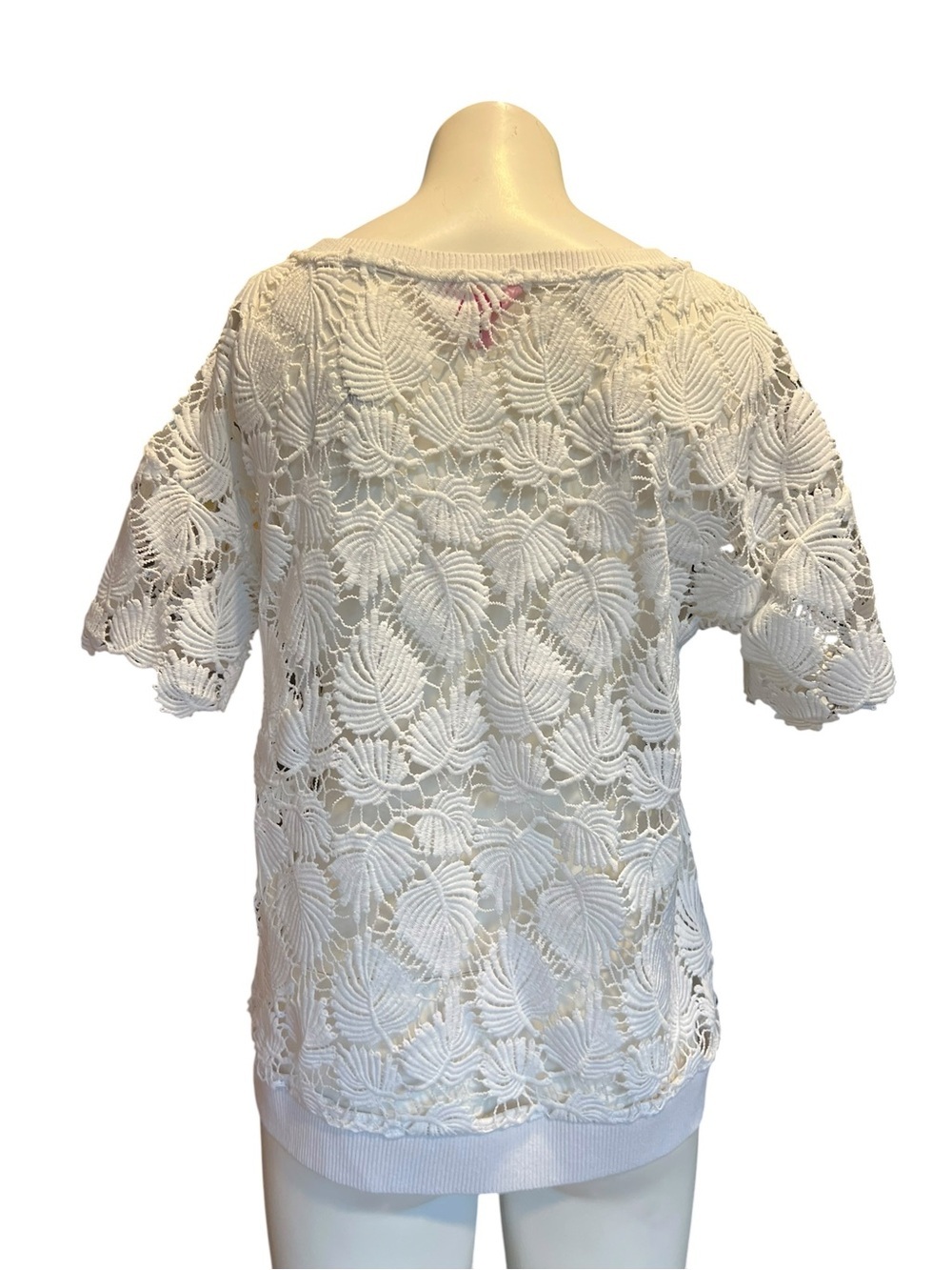 Lilly Pulitzer White Lace Top with Pink Label - Picture 3 of 7